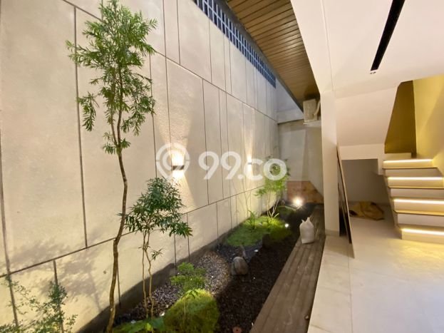PROPERTI PILIHAN! Rumah area Renon, LT 125m2m² LB 275m2m² PROPERTI PILIHAN! Rumah area Renon, LT 125m2m² LB 275m2m²
