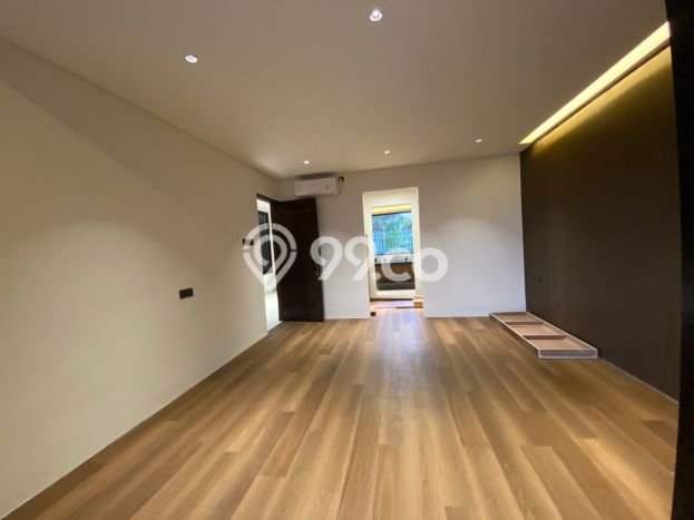 PROPERTI PILIHAN! Rumah area Renon, LT 125m2m² LB 275m2m² PROPERTI PILIHAN! Rumah area Renon, LT 125m2m² LB 275m2m²