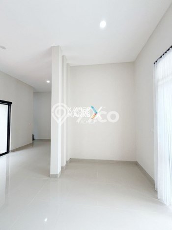 Rumah Strategis Modern Lb 80m2 di Kedungkandang, Malang Rumah Strategis Modern Lb 80m2 di Kedungkandang, Malang