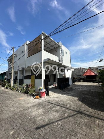Peluang Investasi! Rumah Kost Dijual di Lowokwaru, Malang, 11 KT, 11 KM, Luas 200m2 Peluang Investasi! Rumah Kost Dijual di Lowokwaru, Malang, 11 KT, 11 KM, Luas 200m2