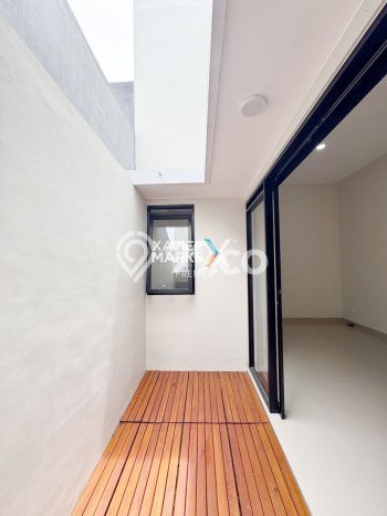 Rumah Strategis Modern Lb 80m2 di Kedungkandang, Malang Rumah Strategis Modern Lb 80m2 di Kedungkandang, Malang
