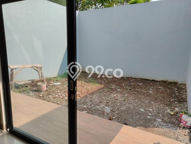 Rumah Lingkungan Nyaman kawasan Arcamanik, Bandung, Luas 115m2m² LB 105m2m² Rumah Lingkungan Nyaman kawasan Arcamanik, Bandung, Luas 115m2m² LB 105m2m²
