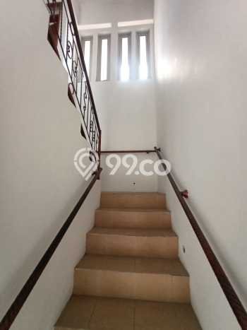 Rumah area Setiabudi, Dekat Tol, 3 KT, LT 300m² Bangunan 150m² Rumah area Setiabudi, Dekat Tol, 3 KT, LT 300m² Bangunan 150m²