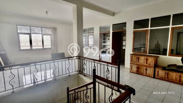 Gudang Dijual Lokasi Emas di Lengkong Luas 250m2 Gudang Dijual Lokasi Emas di Lengkong Luas 250m2