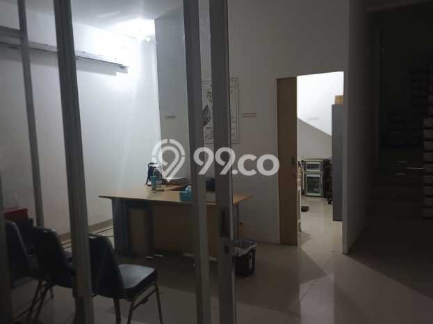 Ruko Dijual di Bandung LT 85m2 & LB 148m2 Lokasi Terbaik! Ruko Dijual di Bandung LT 85m2 & LB 148m2 Lokasi Terbaik!
