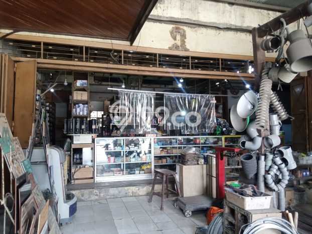 Komersial Dijual di Kebakkramat Karanganyar dengan LB 470m2 Komersial Dijual di Kebakkramat Karanganyar dengan LB 470m2