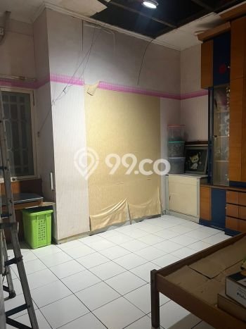 For Sale! Luxury House LT 300m2 Desain Elegan di Gading Serpong For Sale! Luxury House LT 300m2 Desain Elegan di Gading Serpong