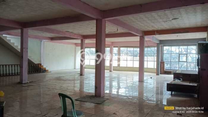 INVESTASI MENGUNTUNGKAN! Ruko Kawasan Rancaekek, Luas 420m2m², Kawasan Komersial INVESTASI MENGUNTUNGKAN! Ruko Kawasan Rancaekek, Luas 420m2m², Kawasan Komersial