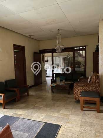 INVESTASI TEPAT! Rumah di Kopo Permai, Luas 247m2m² Bangunan 200m2m² INVESTASI TEPAT! Rumah di Kopo Permai, Luas 247m2m² Bangunan 200m2m²