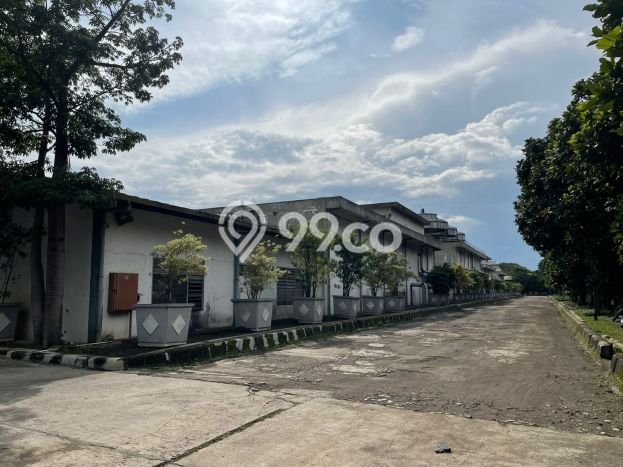 Gudang Kawasan Rancaekek, Luas 35000m2m², Jalan Utama, Area Ramai Gudang Kawasan Rancaekek, Luas 35000m2m², Jalan Utama, Area Ramai