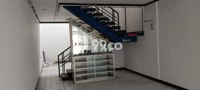 Ruko Bagus Dijual LB 160m2 Lokasi Strategis Bandung Area Cocok untuk Berbisnis Ruko Bagus Dijual LB 160m2 Lokasi Strategis Bandung Area Cocok untuk Berbisnis