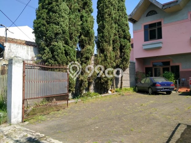 Ready to Use! Premium House LT 800m2 Desain Elegan di Lembang Ready to Use! Premium House LT 800m2 Desain Elegan di Lembang