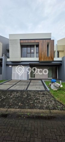 Dijual Rumah Premium dengan Fasilitas Sekitar Komplit di BSD, Tangerang Selatan Dijual Rumah Premium dengan Fasilitas Sekitar Komplit di BSD, Tangerang Selatan