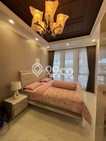 Hot Offer Hunian Premium Ideal dan Luas di BSD, Tangerang Selatan Hot Offer Hunian Premium Ideal dan Luas di BSD, Tangerang Selatan