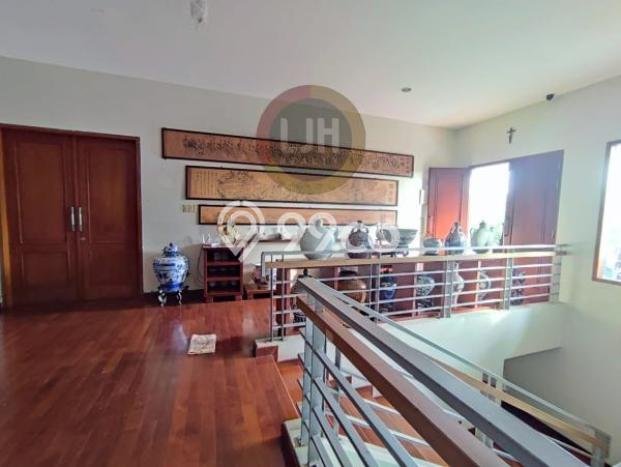 Rumah Elit LB 600m2 Siap Pakai Desain Elegan di Sunter, Jakarta Utara Rumah Elit LB 600m2 Siap Pakai Desain Elegan di Sunter, Jakarta Utara
