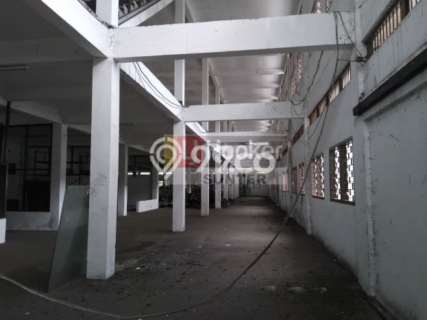 Unit Gudang Paling Strategis di Cikarang Selatan Bekasi dengan LB 2332m2 Unit Gudang Paling Strategis di Cikarang Selatan Bekasi dengan LB 2332m2