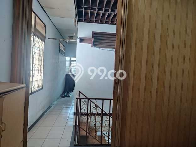 Rumah Luxury Modern Siap Huni di Angke Jakarta Barat Rumah Luxury Modern Siap Huni di Angke Jakarta Barat
