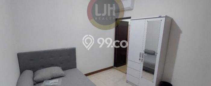 Rumah Kost Dijual di Palmerah, Jakarta Barat, Spesifikasi 16 KT, 16 KM, 326m2 Rumah Kost Dijual di Palmerah, Jakarta Barat, Spesifikasi 16 KT, 16 KM, 326m2