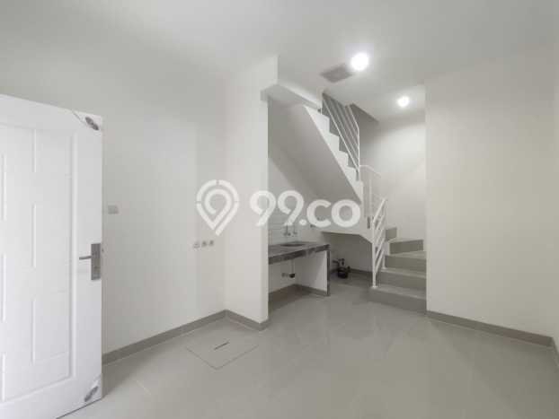 For Sale Hunian Rumah Terawat 2 Kamar di Sunter, Jakarta Utara For Sale Hunian Rumah Terawat 2 Kamar di Sunter, Jakarta Utara