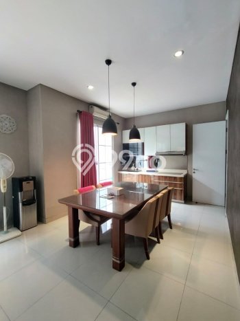 Rumah sewa siap pakai 3 KT di BSD, Tangerang Rumah sewa siap pakai 3 KT di BSD, Tangerang