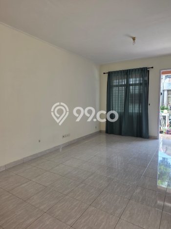 Disewakan! Rumah 3 Kamar Tidur &
2 Kamar Mandi di BSD, Tangerang Disewakan! Rumah 3 Kamar Tidur &
2 Kamar Mandi di BSD, Tangerang
