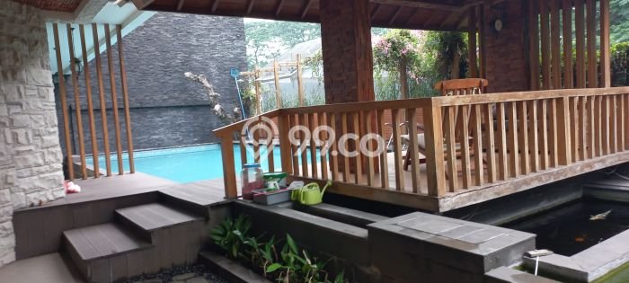 Hunian Eksklusif Siap Huni LT 700m2 di Serpong, Tangerang Selatan Hunian Eksklusif Siap Huni LT 700m2 di Serpong, Tangerang Selatan