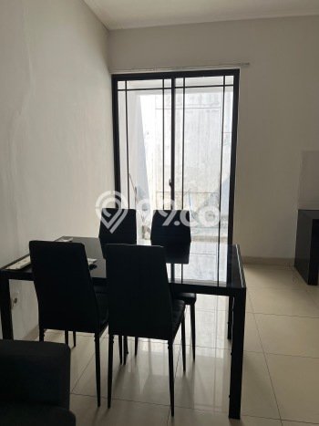 Rumah di Green Lake City, Dekat Pusat Kota, LT 96m² Rumah di Green Lake City, Dekat Pusat Kota, LT 96m²
