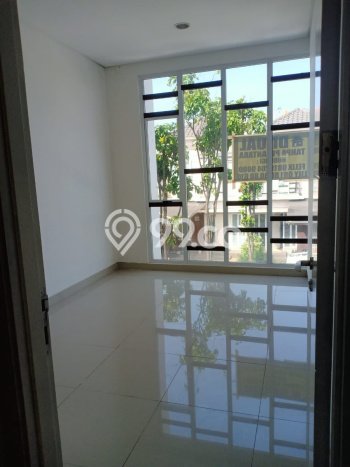 HUNIAN PILIHAN! Rumah di Green Lake City, 3 KM, Area Strategis, Luas 108m² LB 120m² HUNIAN PILIHAN! Rumah di Green Lake City, 3 KM, Area Strategis, Luas 108m² LB 120m²
