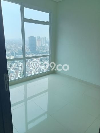 Apartemen di Puri Mansion, 1 KM, Luas 37m², Area Berkembang Apartemen di Puri Mansion, 1 KM, Luas 37m², Area Berkembang