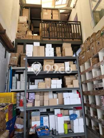 Untuk Dijual! Gudang di Citra Garden Jakarta Barat LT 136m2 / LB 104m2 Kawasan Strategis Untuk Dijual! Gudang di Citra Garden Jakarta Barat LT 136m2 / LB 104m2 Kawasan Strategis