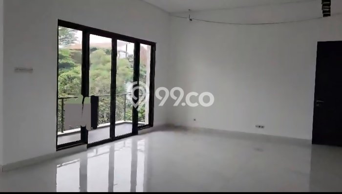 Rumah Luxury Modern Tanpa Renovasi di Alam Sutera Tangerang Rumah Luxury Modern Tanpa Renovasi di Alam Sutera Tangerang