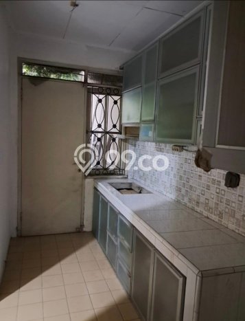 Rumah Modern 4 KT di Lippo Karawaci Tangerang Semi Furnished Rumah Modern 4 KT di Lippo Karawaci Tangerang Semi Furnished