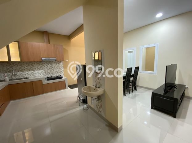 BEST PRICE! Rumah di Jatibening, Dekat Fasilitas, 5 KT, Luas 168m2m² LB 280m2m² BEST PRICE! Rumah di Jatibening, Dekat Fasilitas, 5 KT, Luas 168m2m² LB 280m2m²