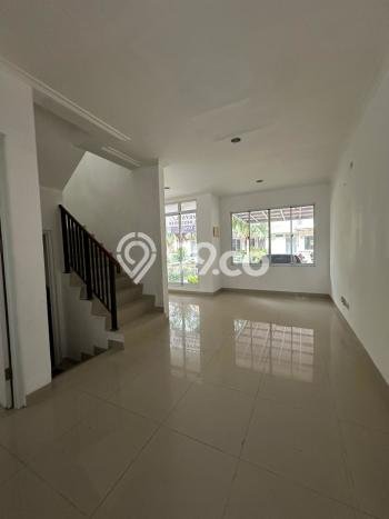 Disewakan! Rumah 3 Kamar Tidur &
3 Kamar Mandi di Galaxy, Bekasi Disewakan! Rumah 3 Kamar Tidur &
3 Kamar Mandi di Galaxy, Bekasi
