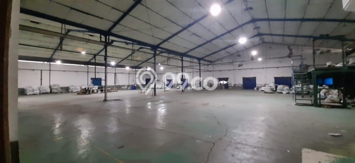 Unit Gudang Dijual di Ngaliyan Semarang Luas Bangunan 2600m2 Unit Gudang Dijual di Ngaliyan Semarang Luas Bangunan 2600m2