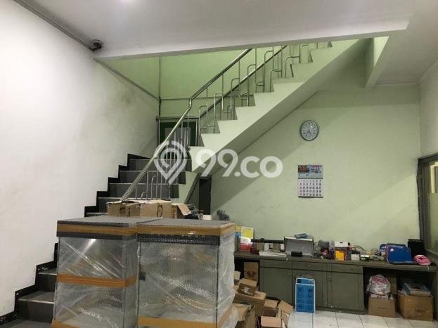 Gudang Dijual di Semarang Tengah Semarang dengan Luas Bangunan 450m2 Gudang Dijual di Semarang Tengah Semarang dengan Luas Bangunan 450m2
