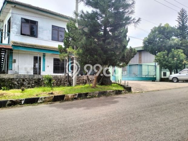 Unit Gudang Dijual di Semarang Barat Semarang Luas Tanah 14450m2, Luas Bangunan 9353m2 Unit Gudang Dijual di Semarang Barat Semarang Luas Tanah 14450m2, Luas Bangunan 9353m2