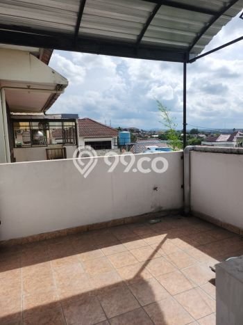 Disewakan Hunian Konsep Modern di Banyumanik Semarang dengan 3 Kamar Disewakan Hunian Konsep Modern di Banyumanik Semarang dengan 3 Kamar