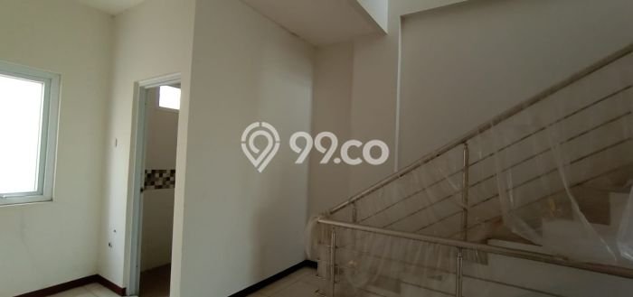 Ruko Dijual di Semarang Barat LT 88m2, LB 204m2 untuk Investasi Ruko Dijual di Semarang Barat LT 88m2, LB 204m2 untuk Investasi