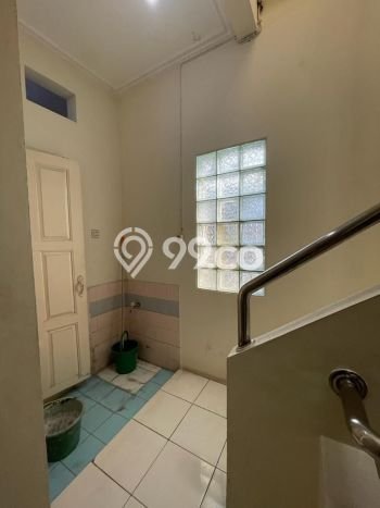 Dijual Cepat Rumah Bagus Siap Huni LB 280m2 di Semarang Tengah, Semarang Dijual Cepat Rumah Bagus Siap Huni LB 280m2 di Semarang Tengah, Semarang