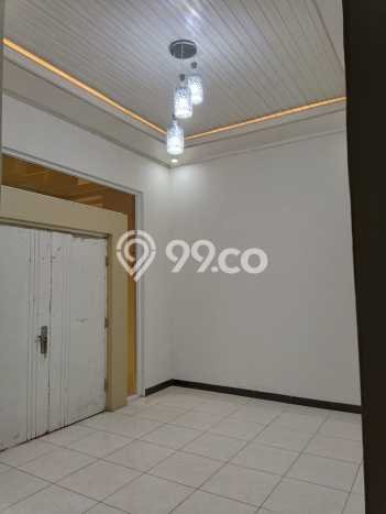 Ready to Use! Premium House LT 540m2 Desain Elegan di Kuningan Ready to Use! Premium House LT 540m2 Desain Elegan di Kuningan