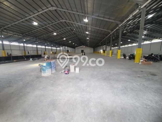 Gudang For Rent di Ngaliyan, Luas 10500m2m², Area Komersial, Jalan Utama Gudang For Rent di Ngaliyan, Luas 10500m2m², Area Komersial, Jalan Utama