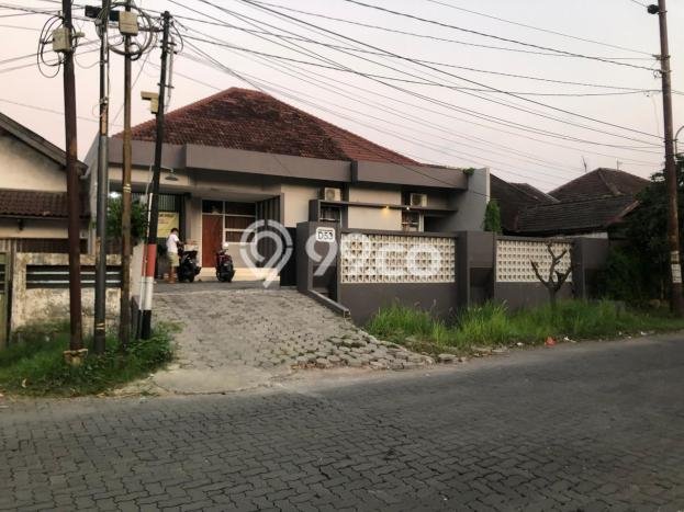 Dijual Kost 10 Kamar di Semarang untuk Aset Anda Dijual Kost 10 Kamar di Semarang untuk Aset Anda