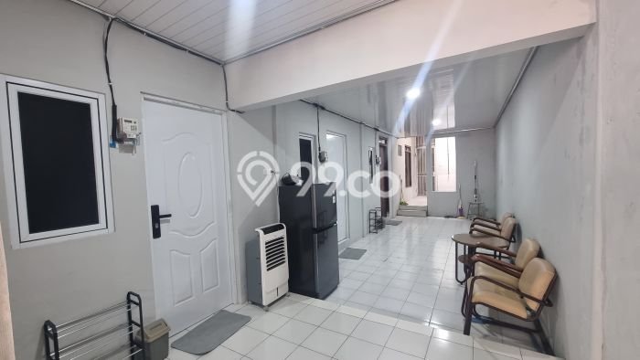 Rumah di Semarang Utara, 3 KT, Lingkungan Berkembang Rumah di Semarang Utara, 3 KT, Lingkungan Berkembang