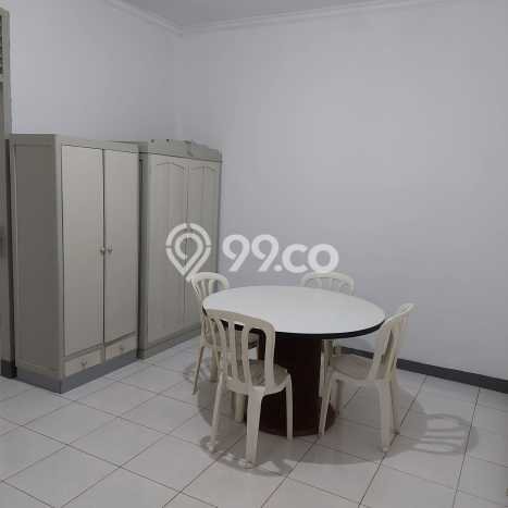 Rumah Modern 3 KT di Tanah Mas Semarang Semi Furnished Rumah Modern 3 KT di Tanah Mas Semarang Semi Furnished