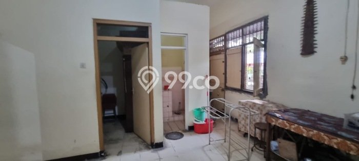 Rumah Luas Asri 5 KT Siap Pakai di Miroto Semarang Rumah Luas Asri 5 KT Siap Pakai di Miroto Semarang