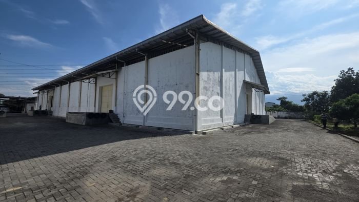 Gudang untuk disewa di Genuk punya LT 14000m2 & LB 2600m2 harga sewa kompetitif Gudang untuk disewa di Genuk punya LT 14000m2 & LB 2600m2 harga sewa kompetitif