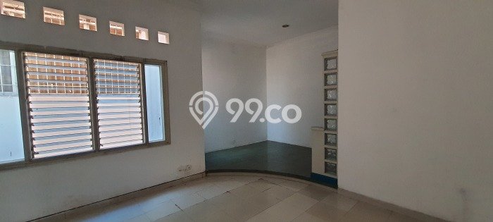 Disewakan! Rumah 5 Kamar Tidur &
4 Kamar Mandi di Miroto, Semarang Disewakan! Rumah 5 Kamar Tidur &
4 Kamar Mandi di Miroto, Semarang