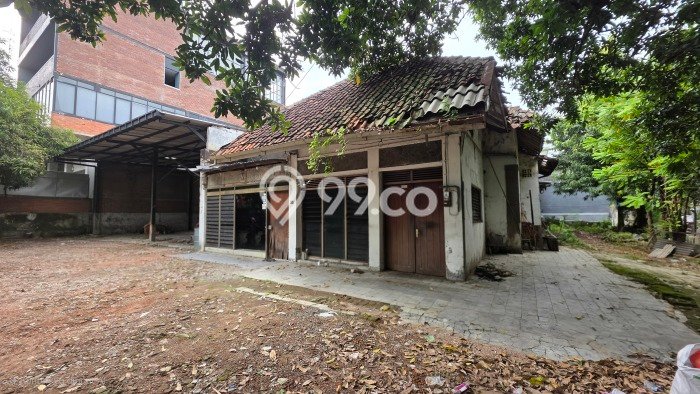 Gudang Bagus LT 1025m2 LB 400m2 Dijual di Semarang Timur Semarang Gudang Bagus LT 1025m2 LB 400m2 Dijual di Semarang Timur Semarang