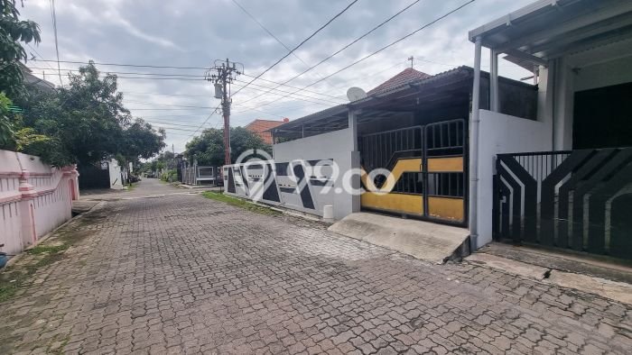 Rumah di Semarang Utara, 3 KT, Lingkungan Berkembang Rumah di Semarang Utara, 3 KT, Lingkungan Berkembang